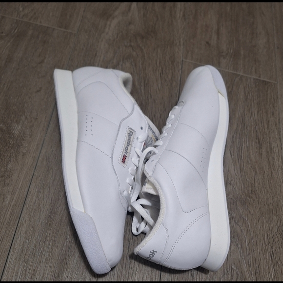 New Reebok Clasic Princess Sneakers Womans size 9.5 - Picture 2 of 9